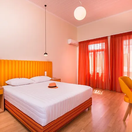 Thejoy Hotel *