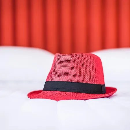 Thejoy Hotel *