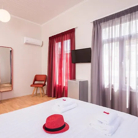 Hotel Thejoy *