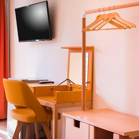 Thejoy Hotel